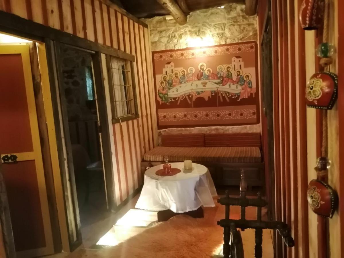 Yono'S Traditional House Ano Ravenia Dış mekan fotoğraf