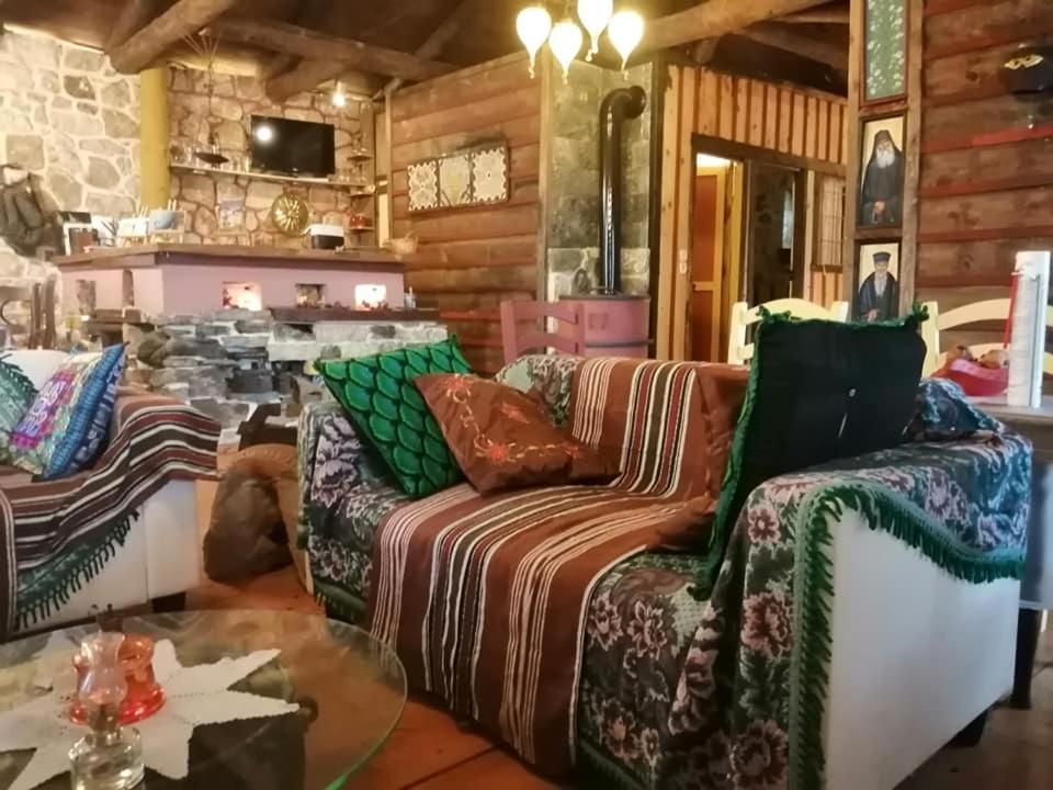 Yono'S Traditional House Ano Ravenia Dış mekan fotoğraf