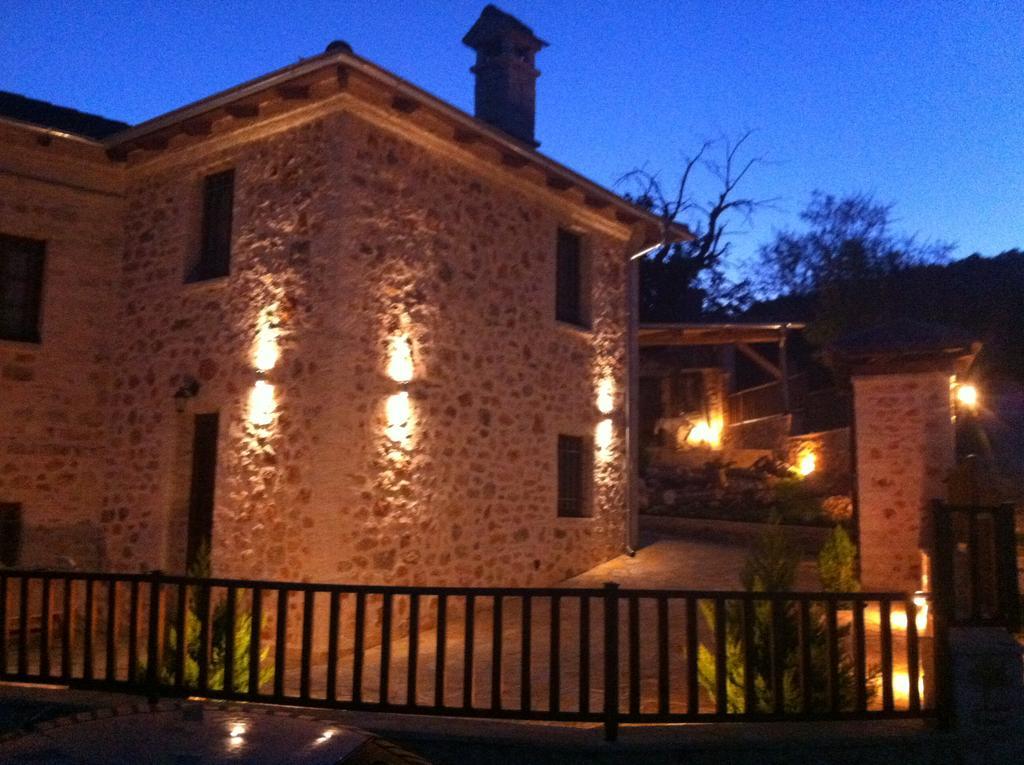 Yono'S Traditional House Ano Ravenia Dış mekan fotoğraf