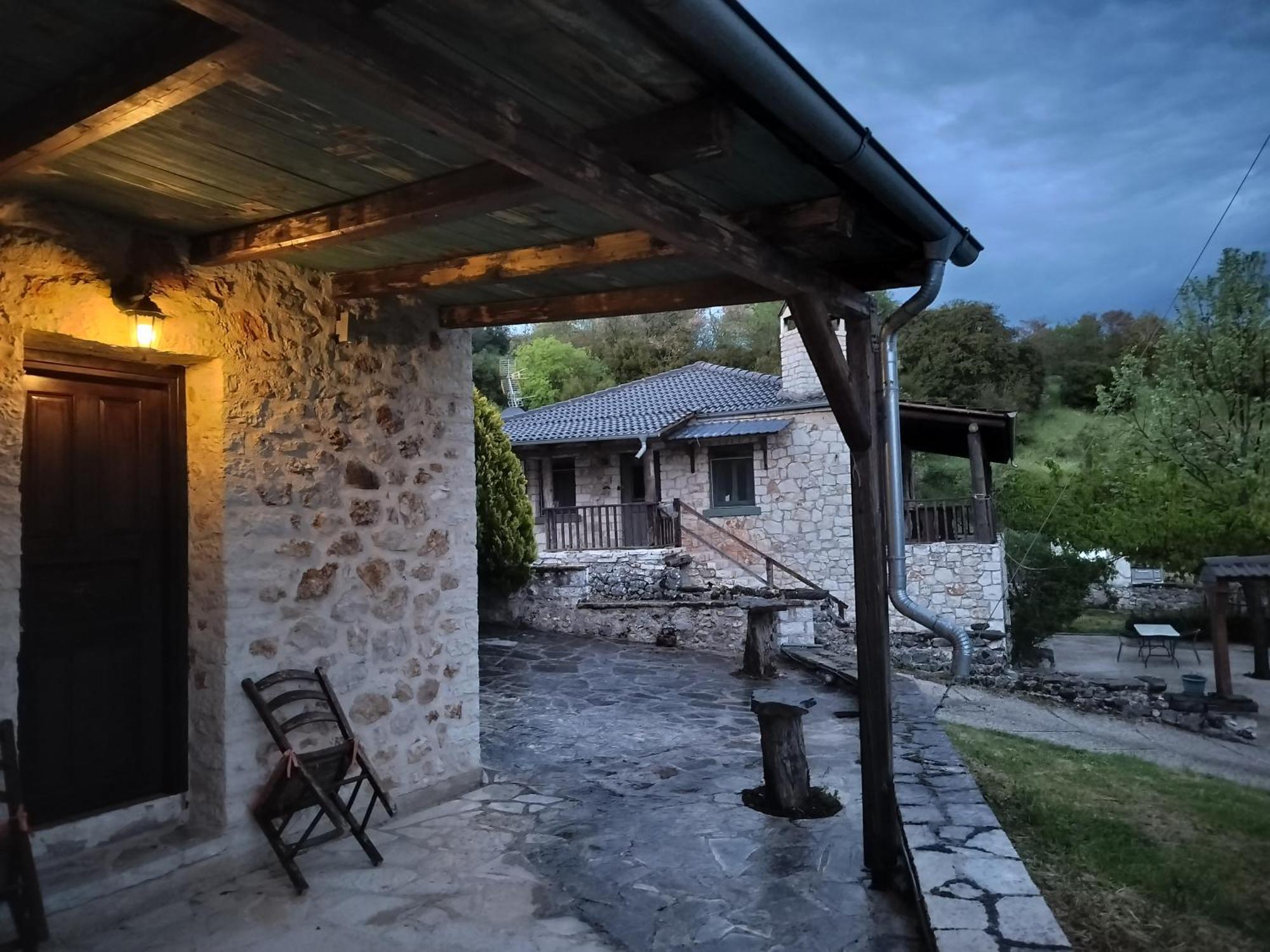 Yono'S Traditional House Ano Ravenia Dış mekan fotoğraf